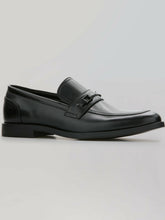 Black,7.5