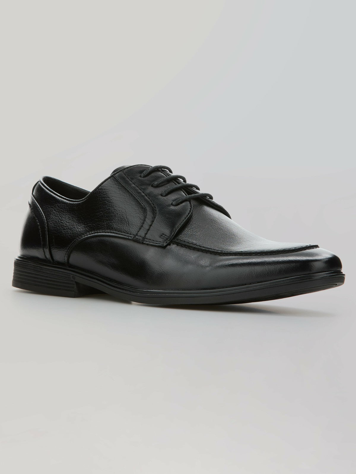 Lyle Dress Shoe -  Perry Ellis near me