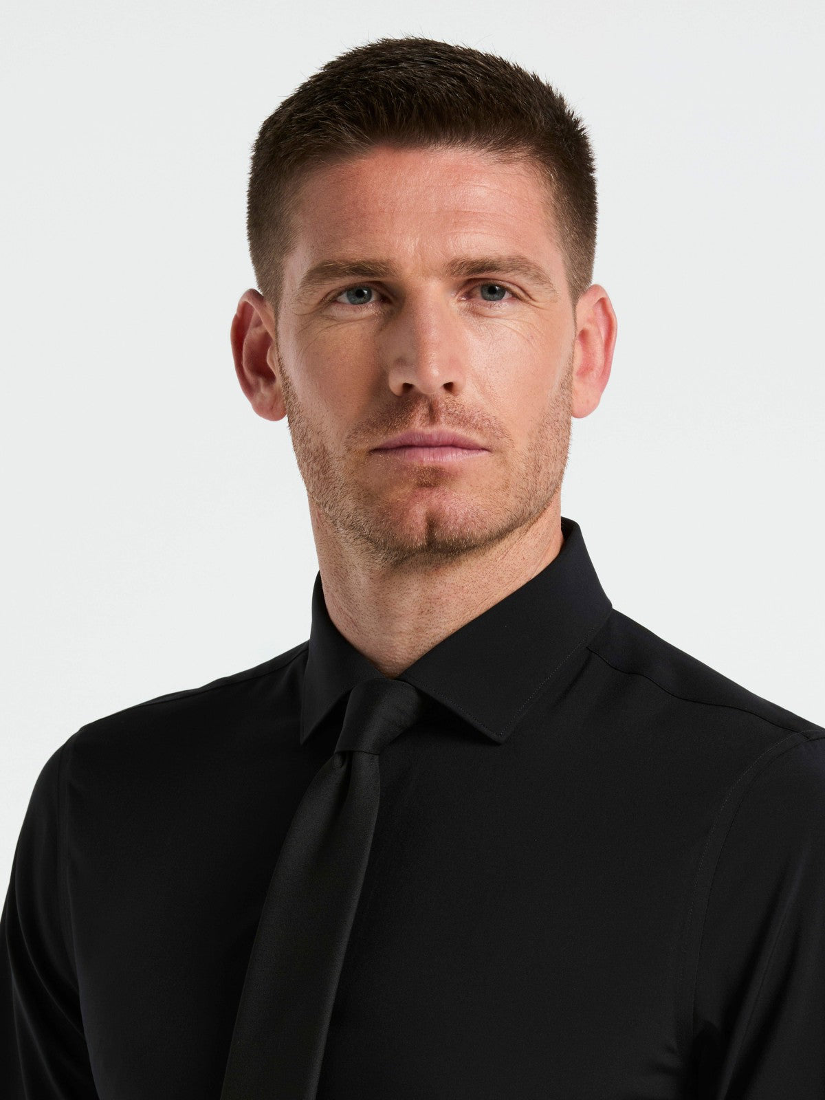 Performance Tech Solid Dress Shirt -  Perry Ellis for sale