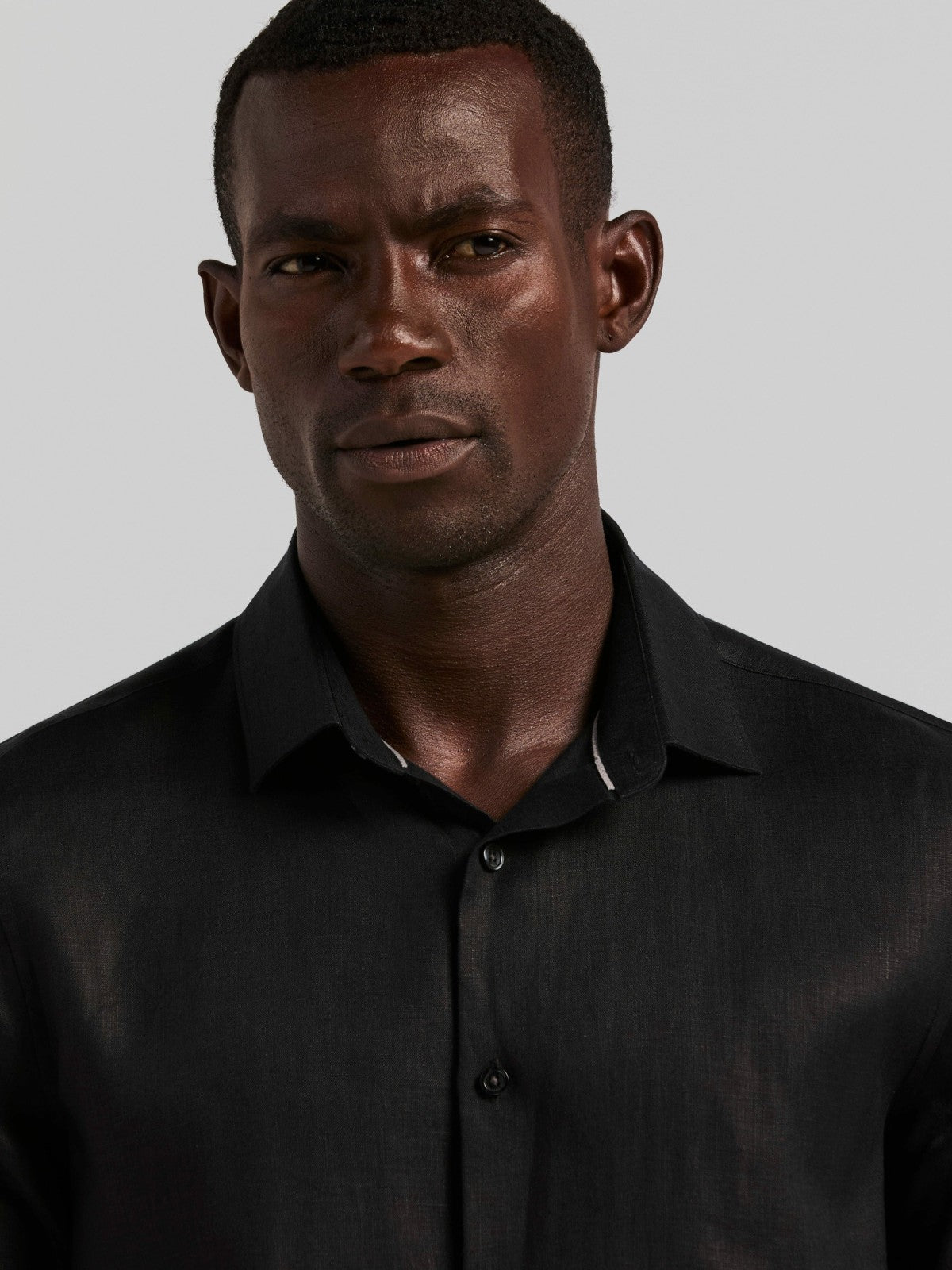 Solid Linen Shirt -  Perry Ellis US
