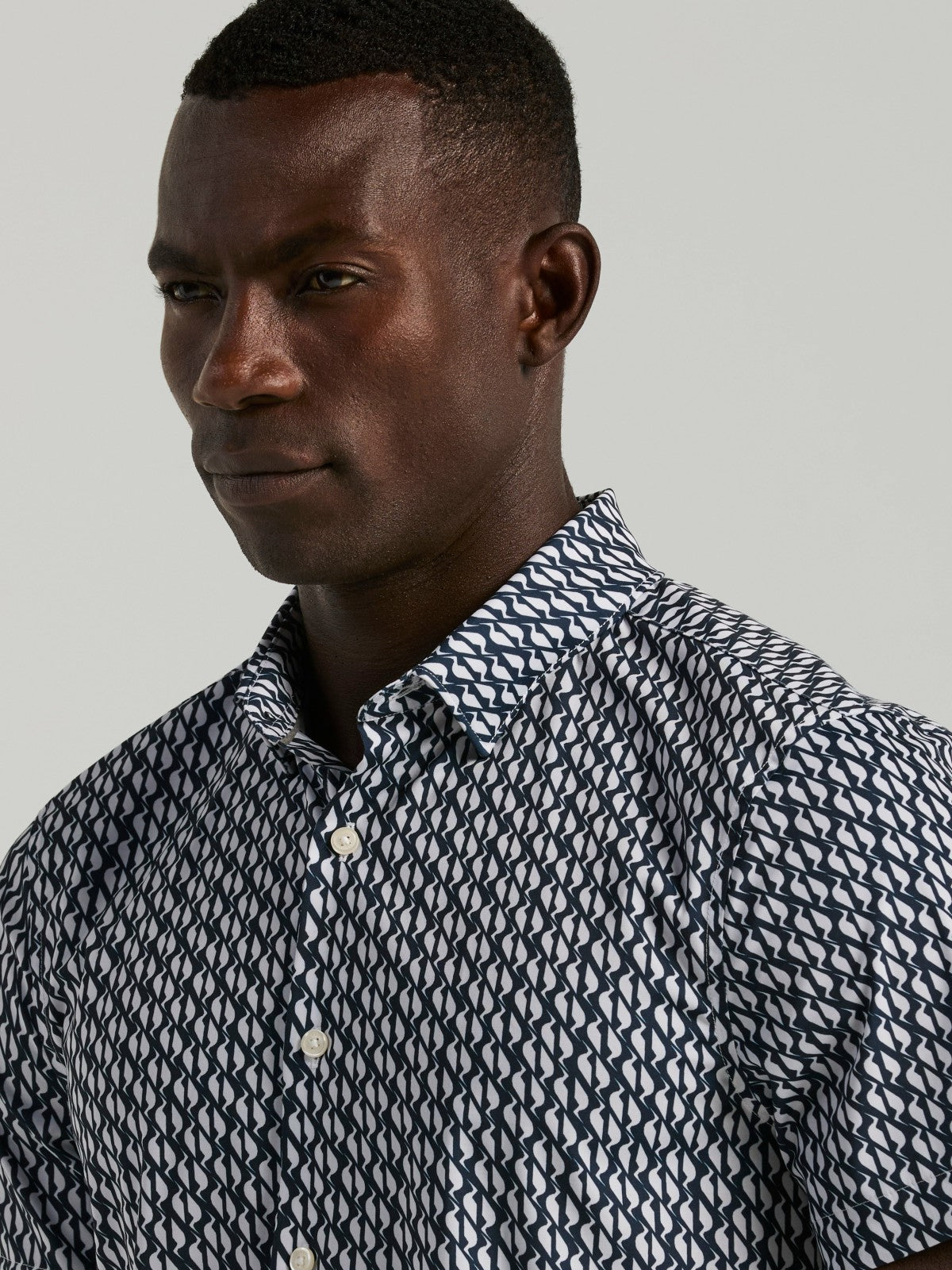 Slim Fit Wave Print Total Stretch Shirt -  Perry Ellis online