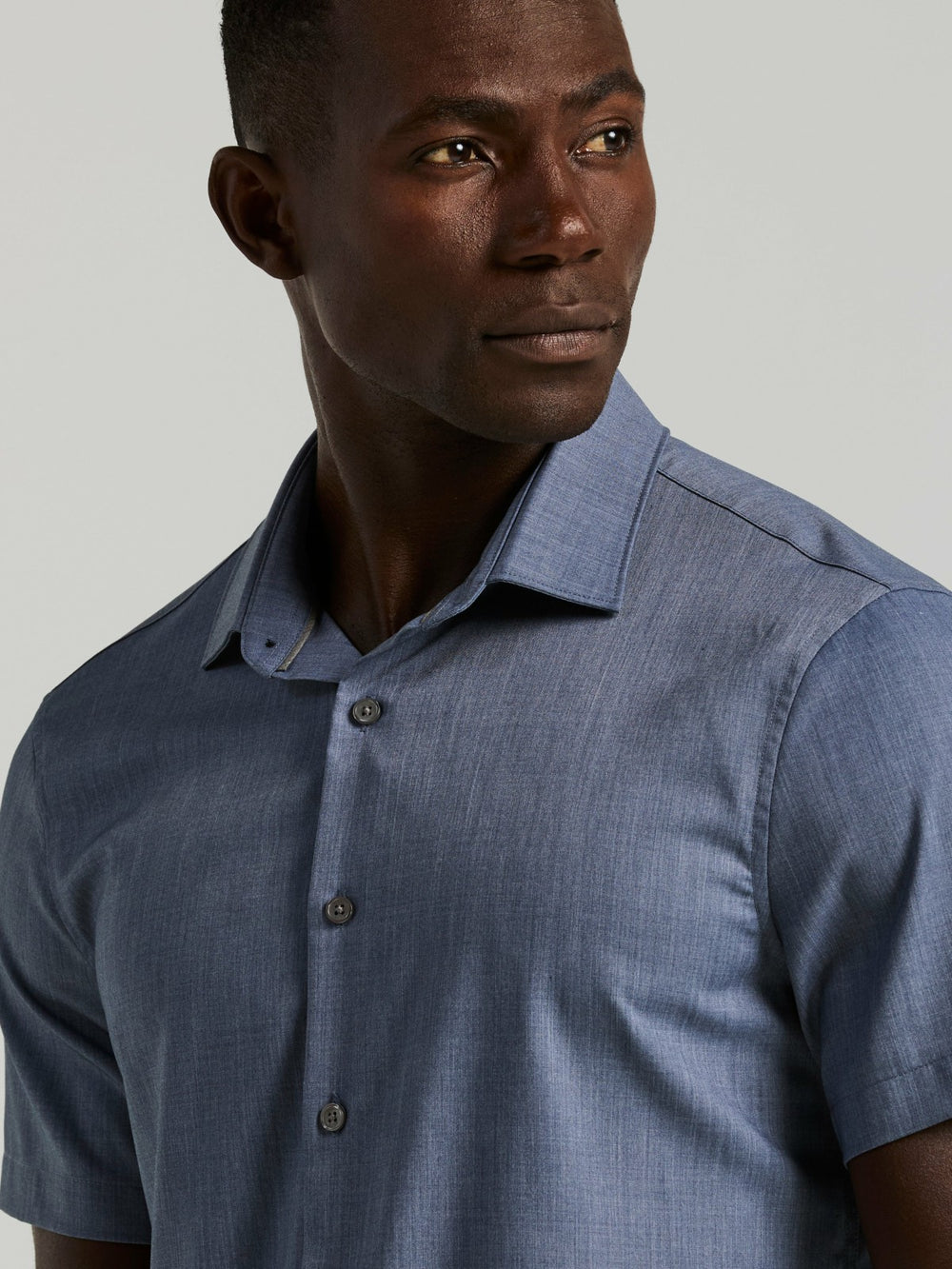 Slim Fit Total Stretch Heathered Short Sleeve Shirt -  Perry Ellis for sale