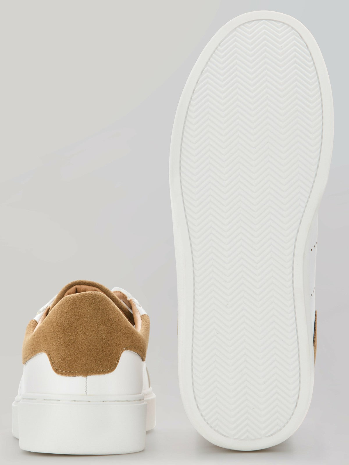 Arron Sneaker -  Perry Ellis sale