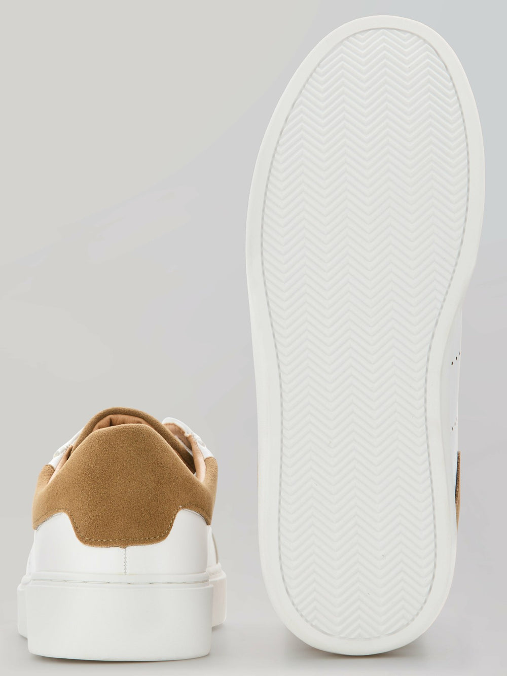Arron Sneaker -  Perry Ellis sale