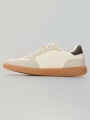 Jaesen Sneaker -  Perry Ellis for sale