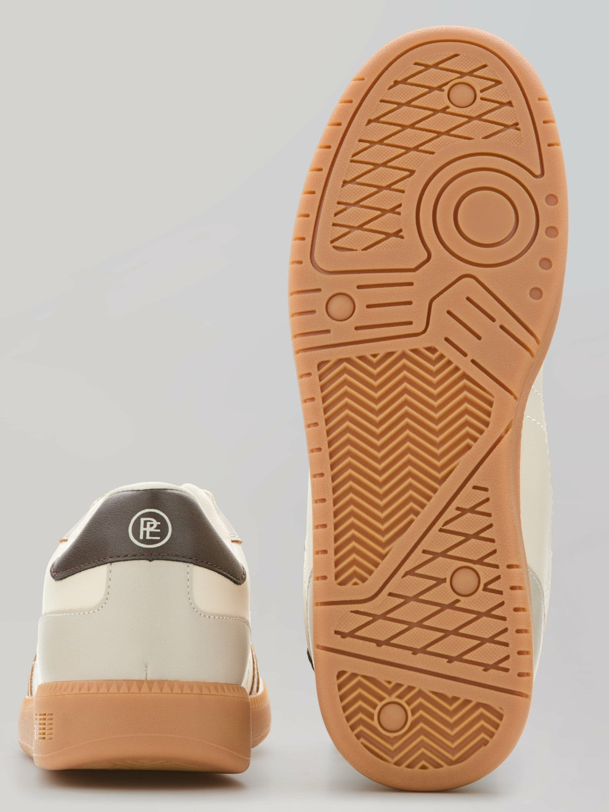 Jaesen Sneaker -  Perry Ellis for sale