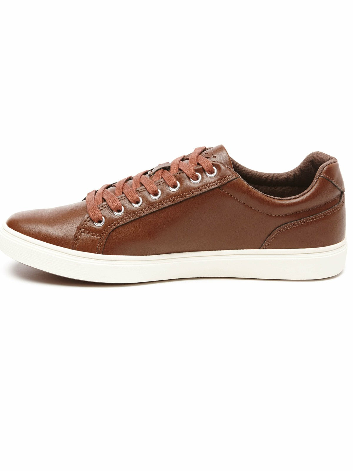 Ventura Sneaker -  Perry Ellis on sale
